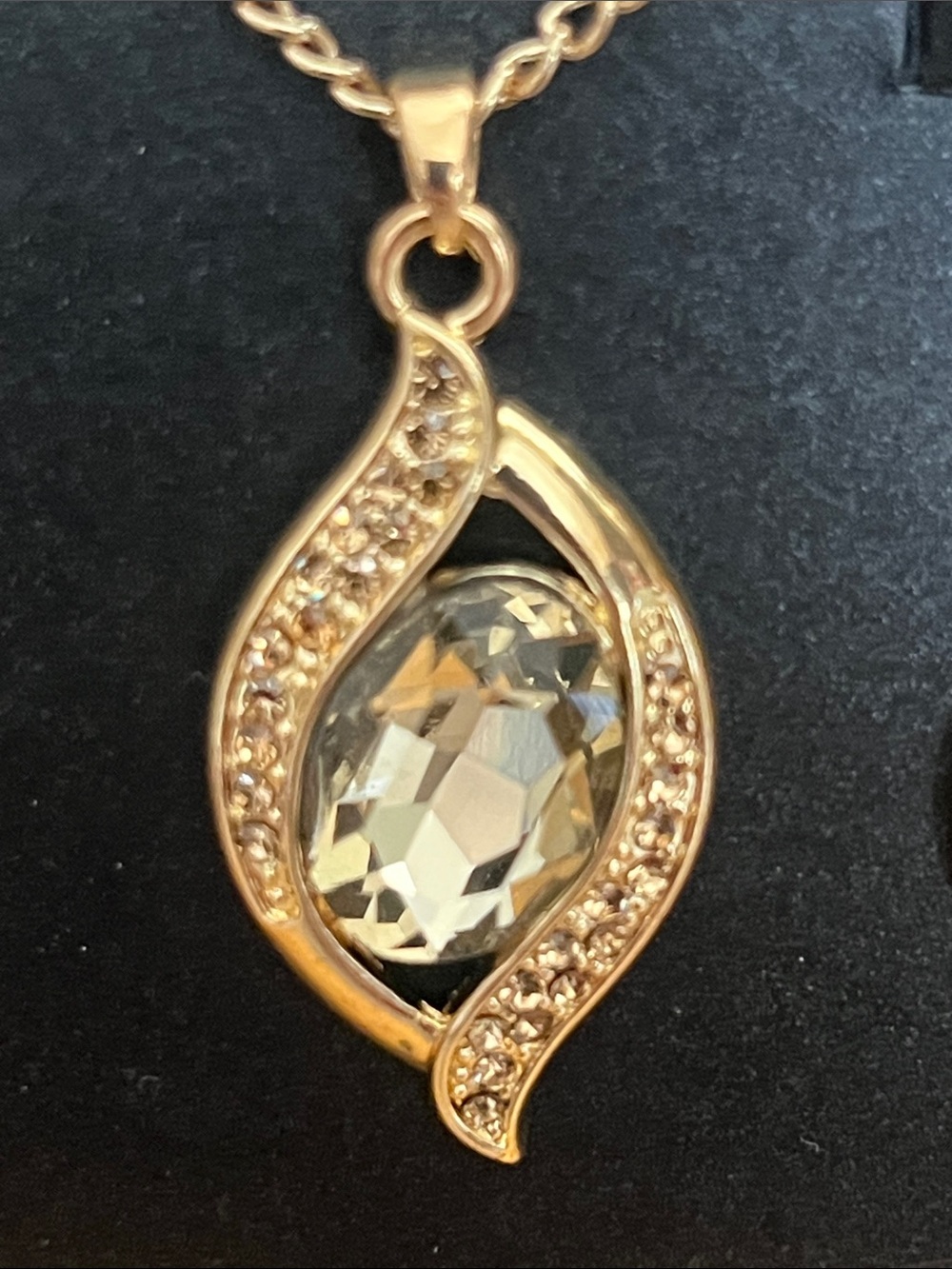 Monet Gold-Tone Teardrop Crystal Necklace and Earring Set - Picture 2 of 4